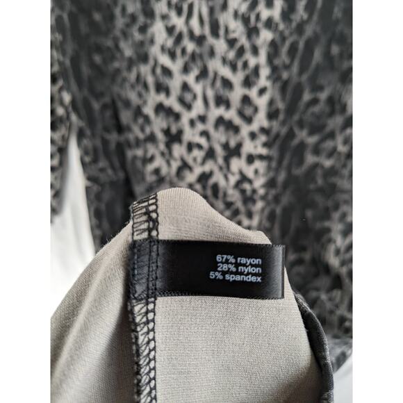The Limited Animal Print Bodycon Dress 8 Black Fitter Mini Front Slit 3/4 Sleeve - Picture 6 of 12